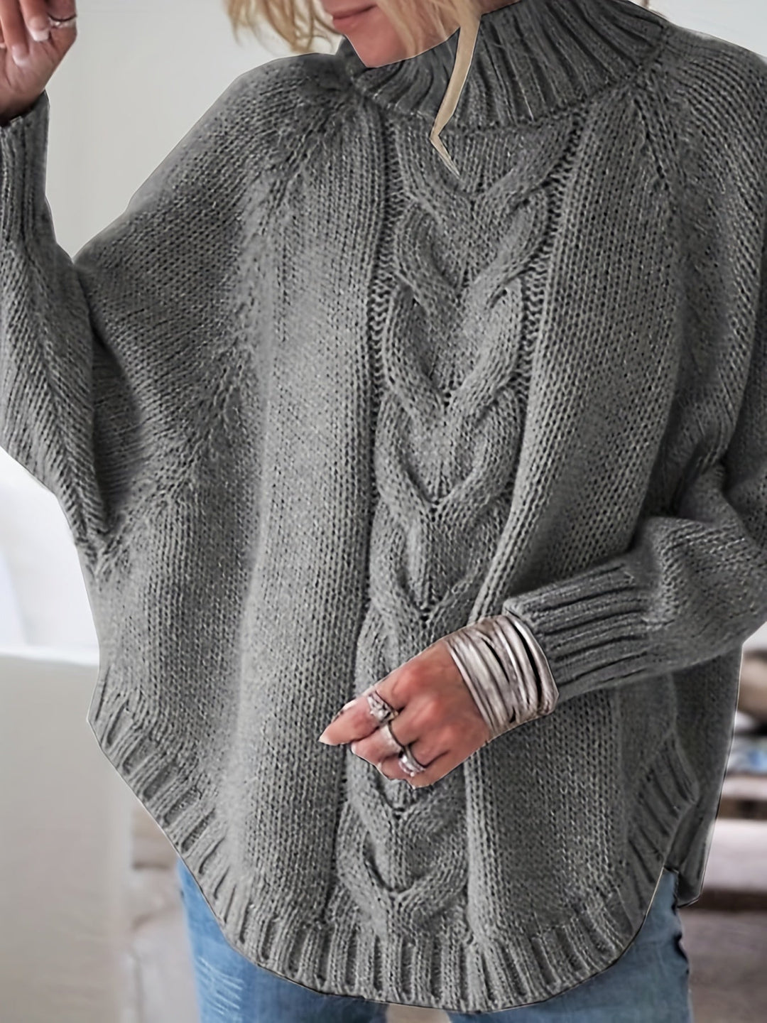 Gwendolyn | Cable-Knit High-Neck Sweater