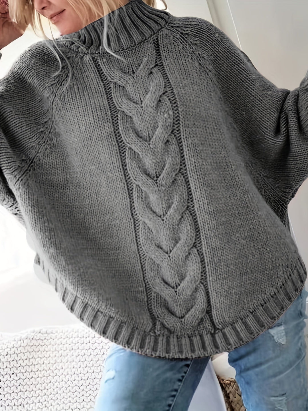 Gwendolyn | Cable-Knit High-Neck Sweater