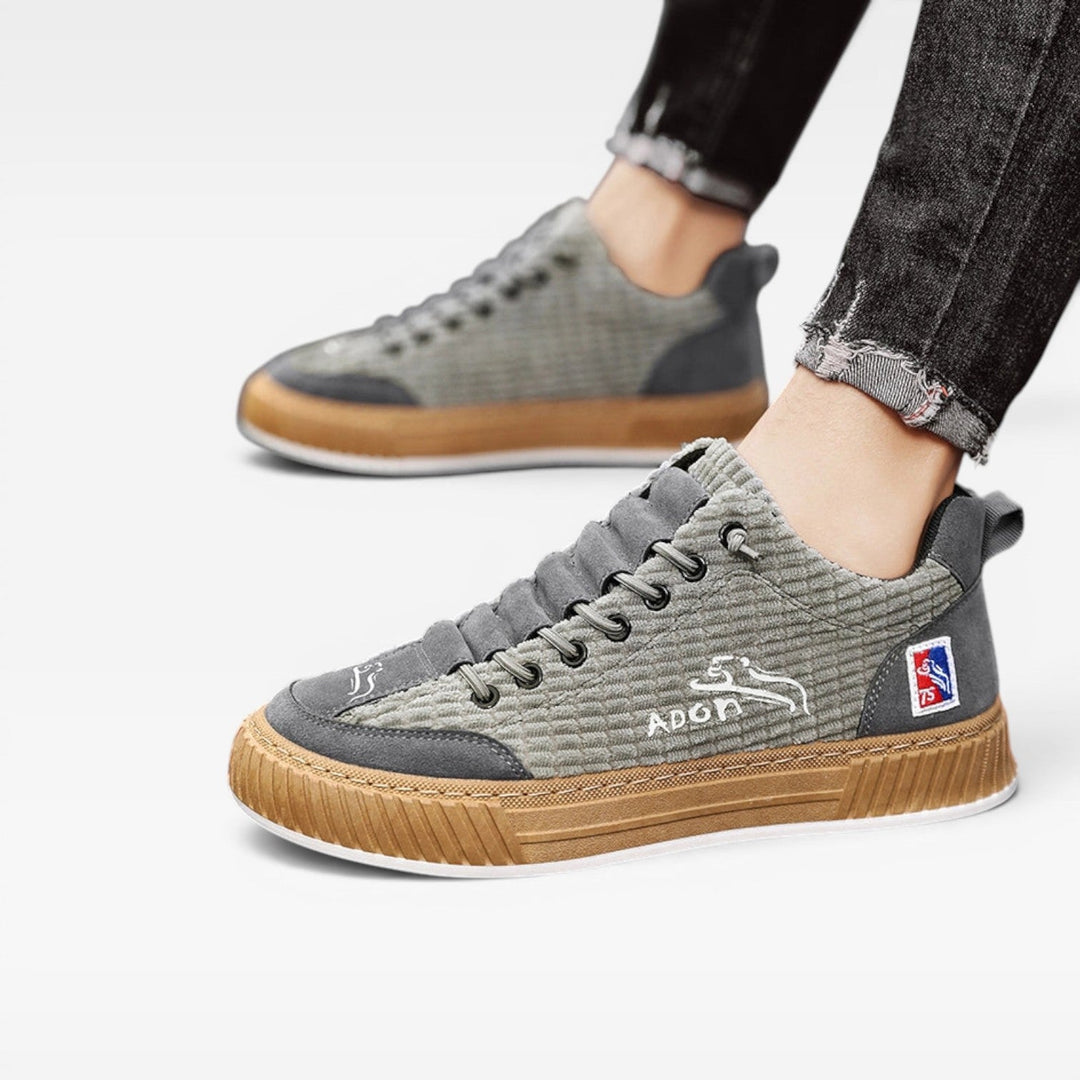 Men's Casual Textured Sneakers – Lace Up Low Top Skate Style Trainers for Everyday Wear