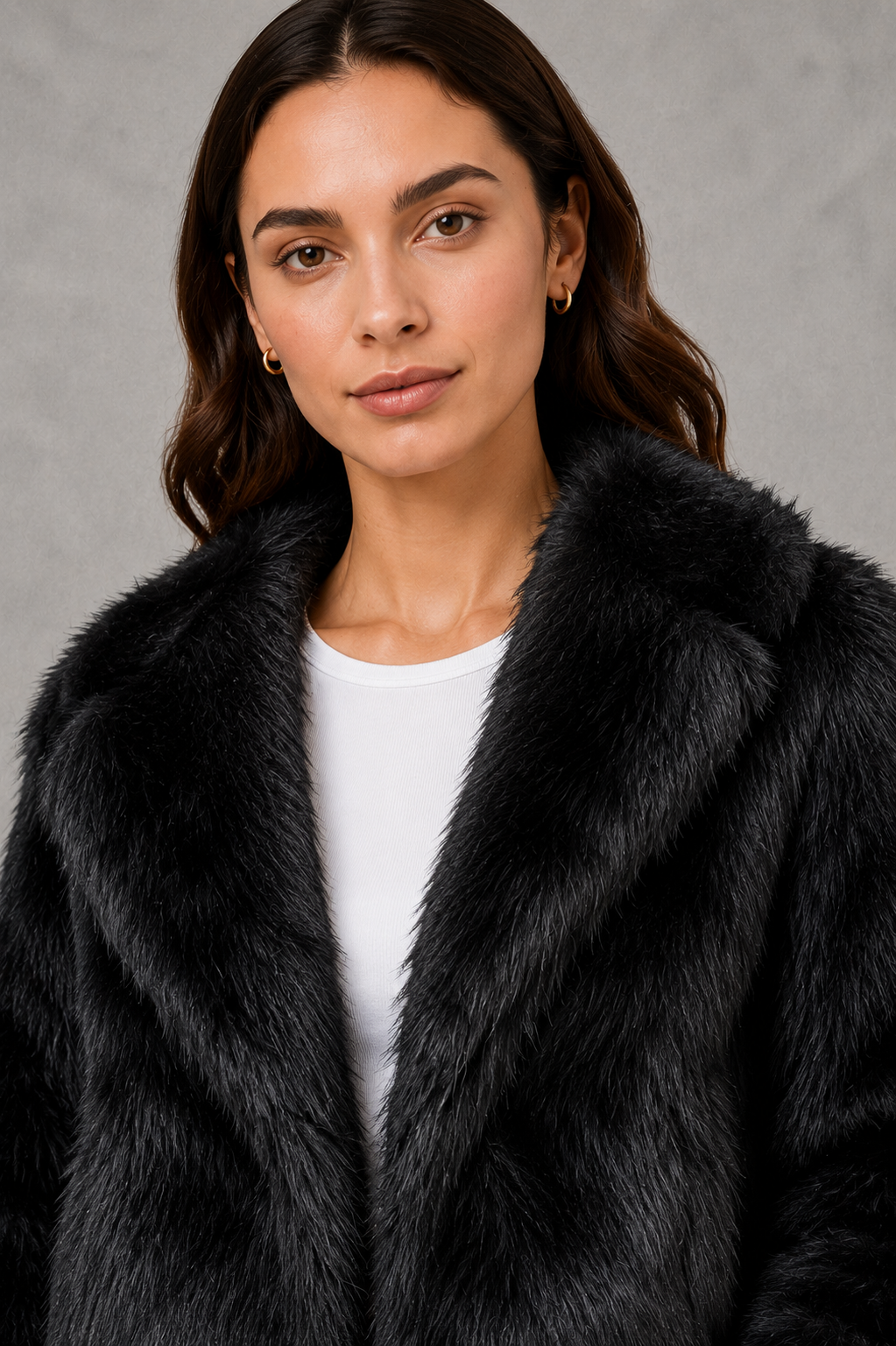 Women’s Black Faux Fur Coat – Elegant Plush Winter Jacket