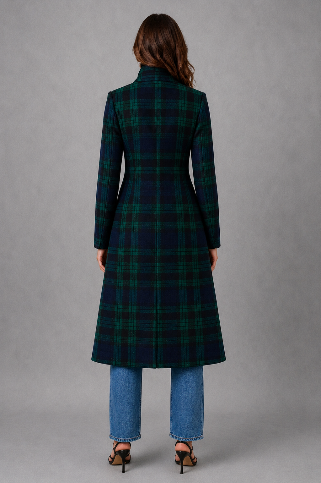 Women’s Tailored Plaid Jacket – Structured Mid-Length Check Coat