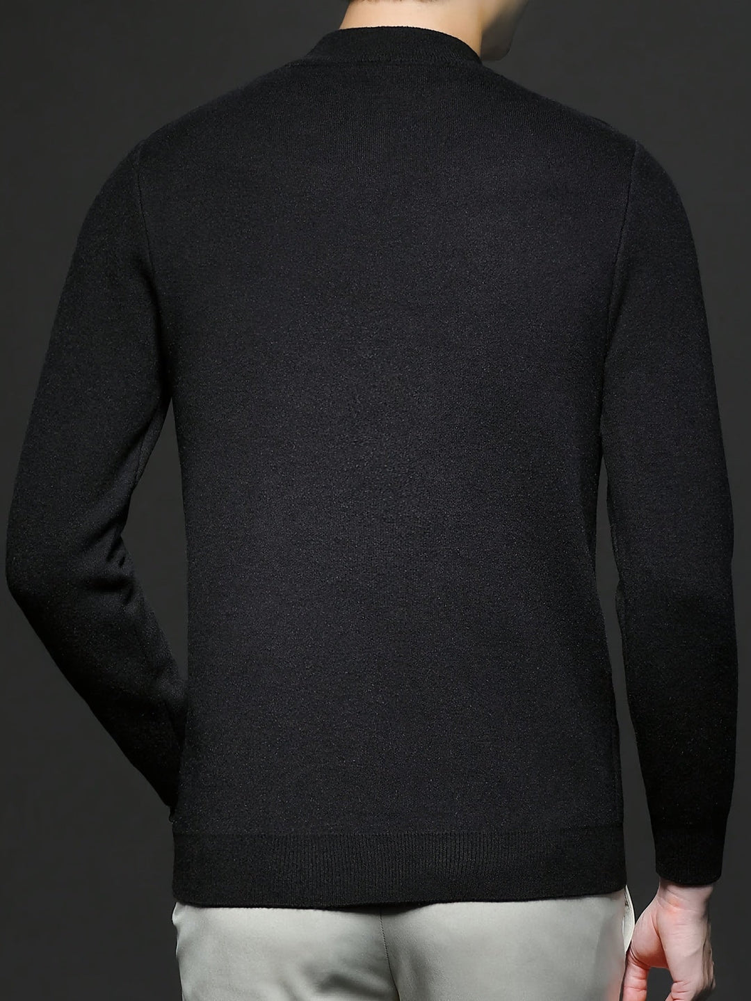 Everett | Refined High-Neck Sweater