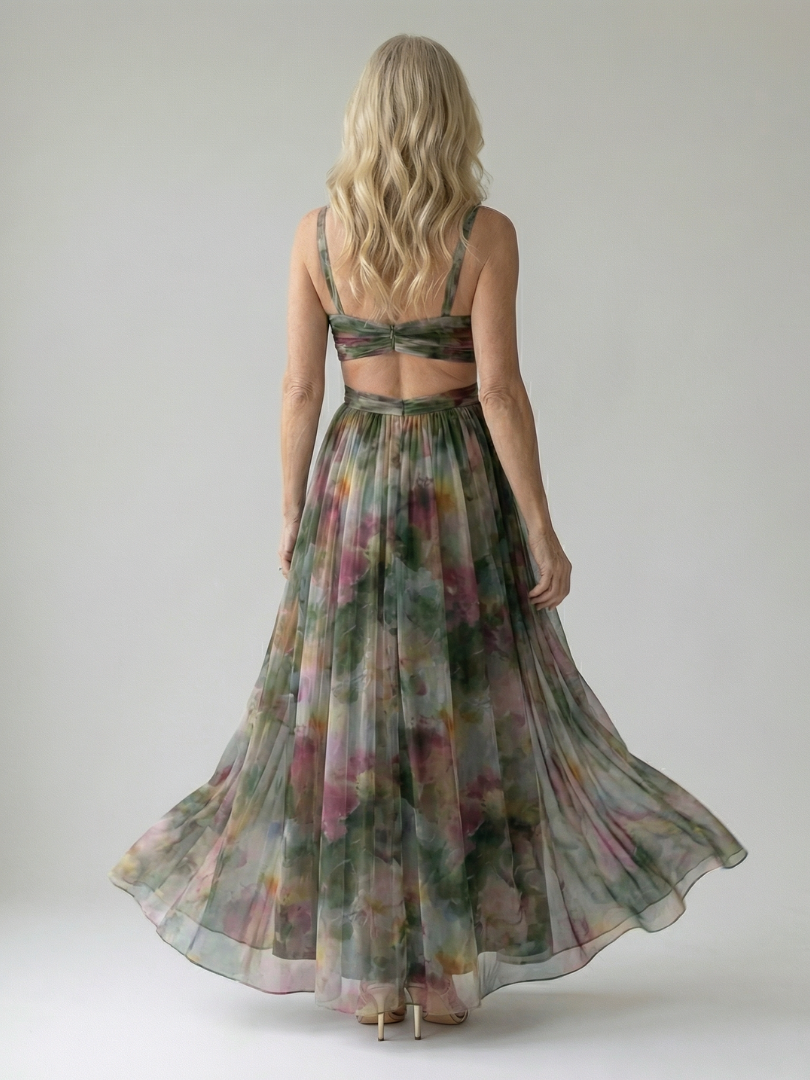 Maxi Dress – Wrapped Summer Silhouette