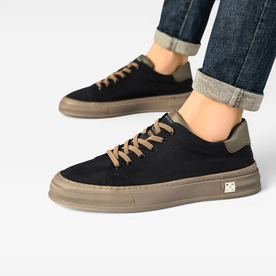 Men's Canvas Sneakers – Low Top Lace Up Casual Trainers with Contrast Trim