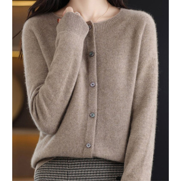 Layla | Women's Oversized Merino Wool Button-Front Knit Cardigan